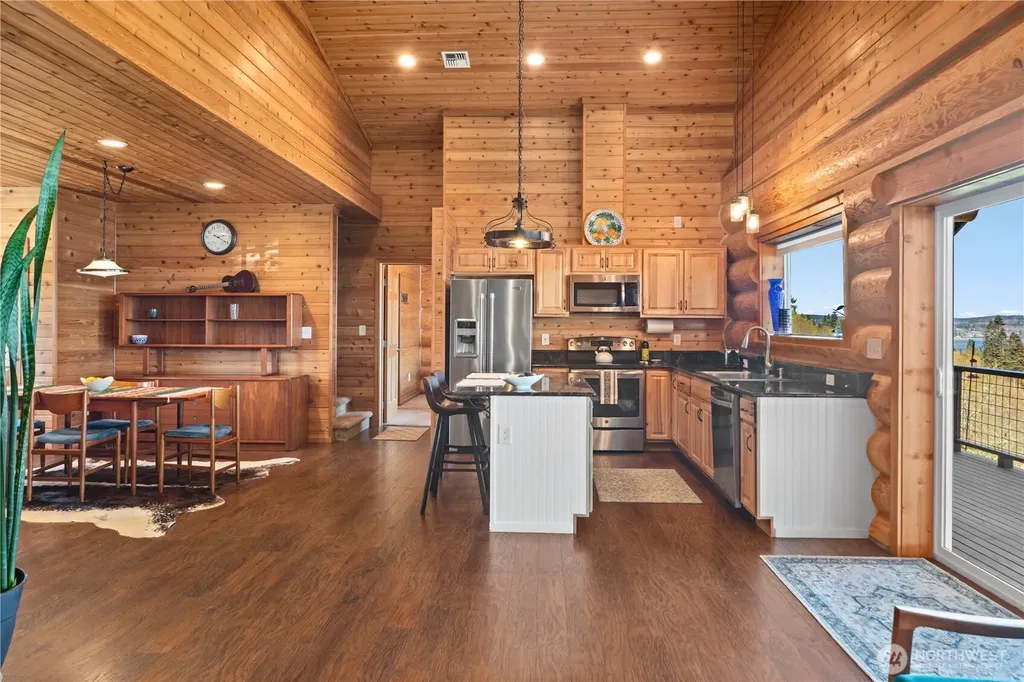 1363 Thorndyke Road Port Ludlow WA 98365