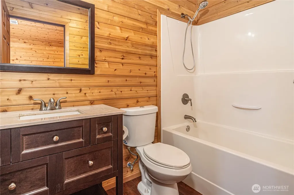 1363 Thorndyke Road Port Ludlow WA 98365