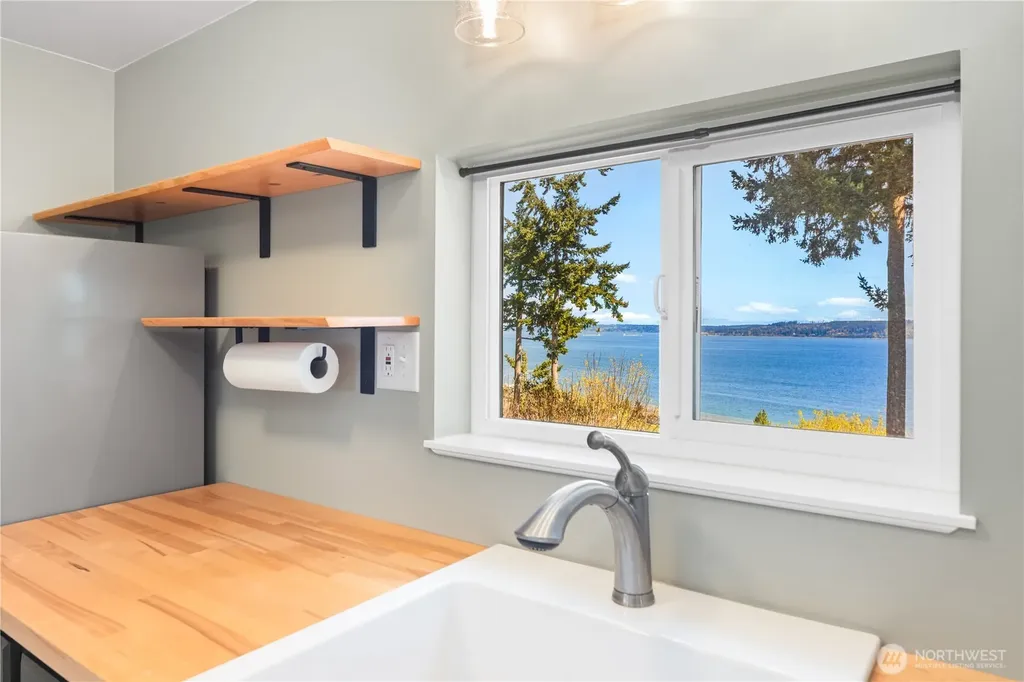 1363 Thorndyke Road Port Ludlow WA 98365
