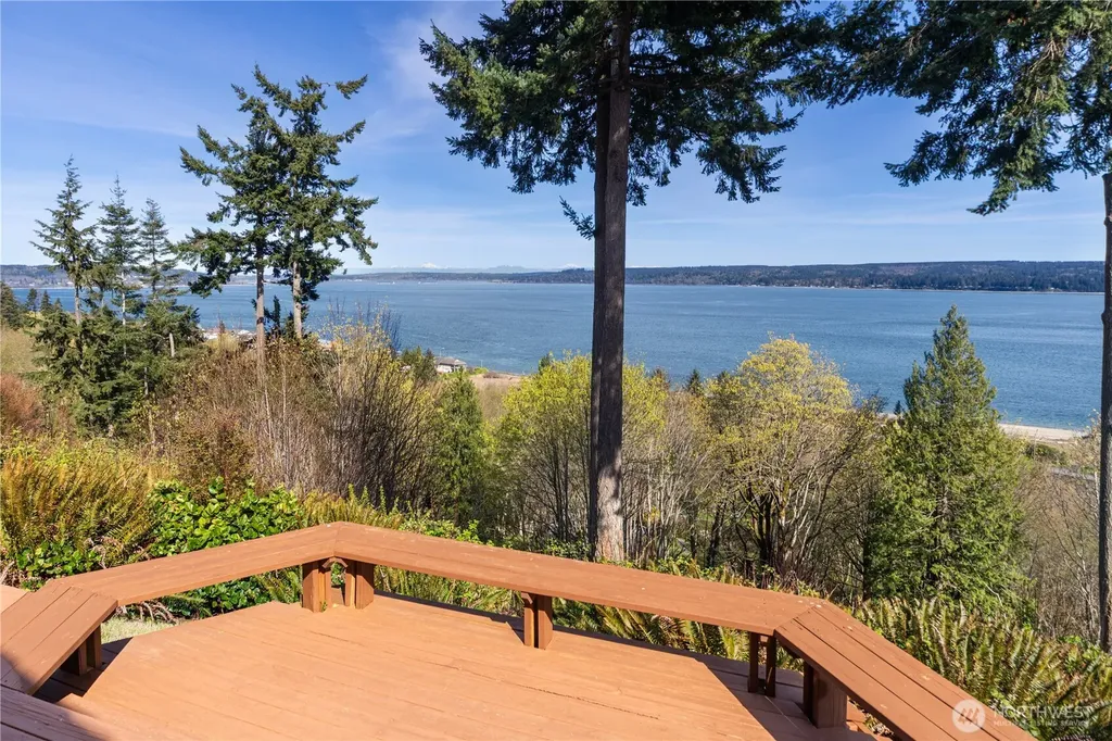 1363 Thorndyke Road Port Ludlow WA 98365
