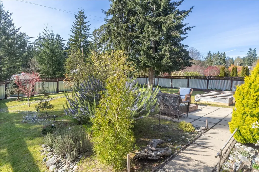 1363 Thorndyke Road Port Ludlow WA 98365