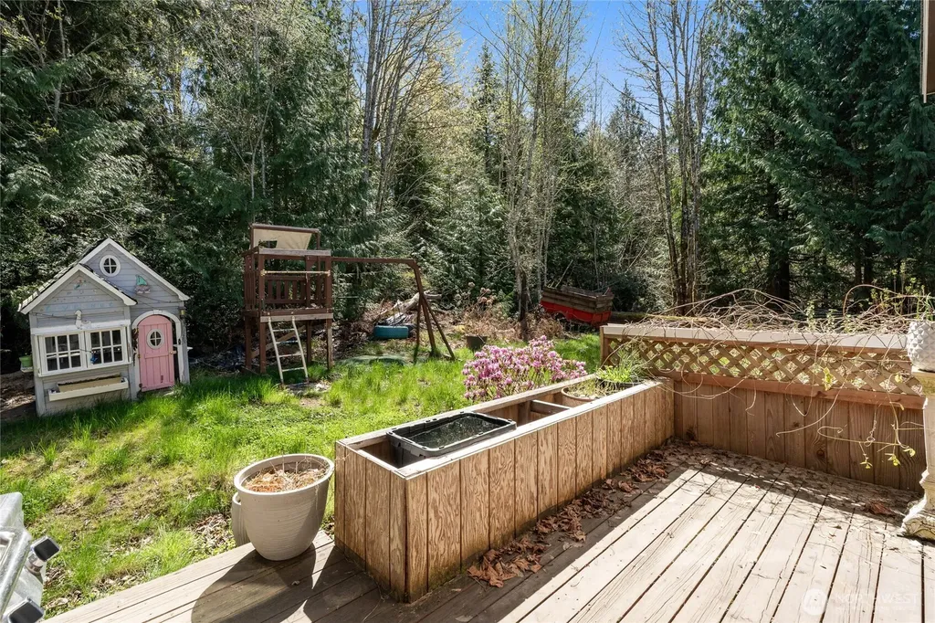 16908 61st Street NW Vaughn WA 98394