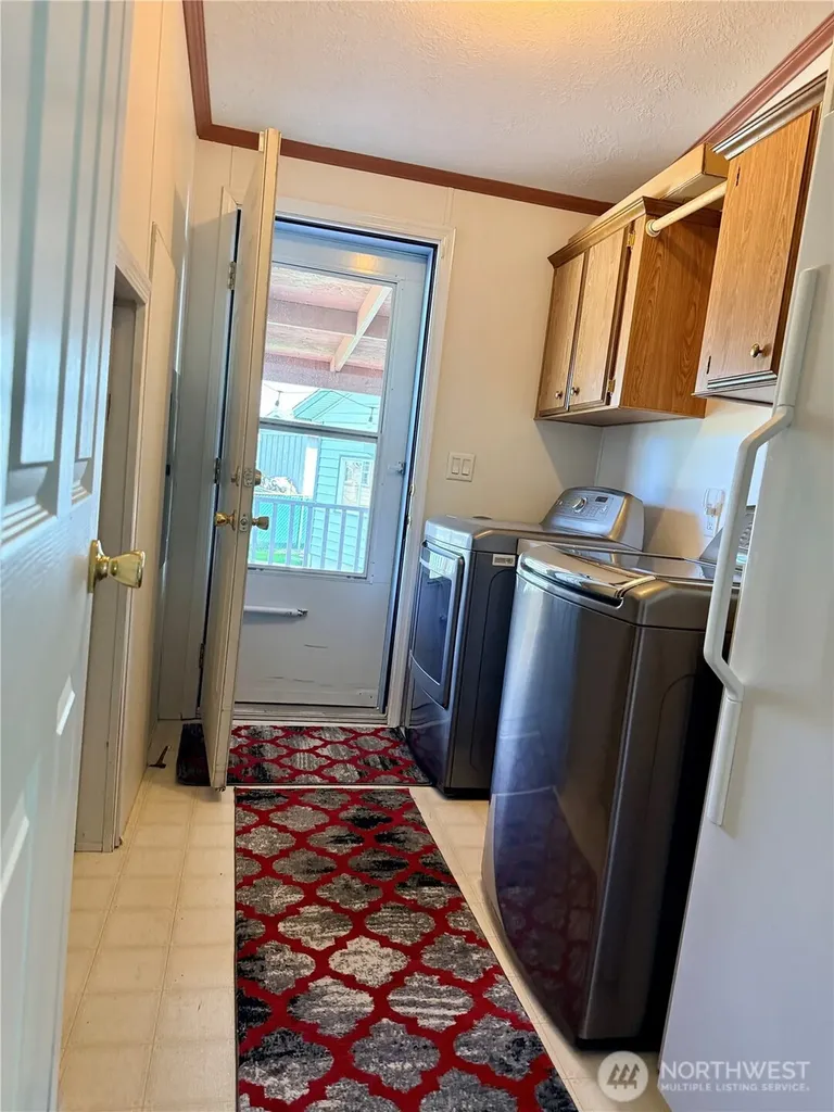 31308 N Place Ocean Park WA 98640