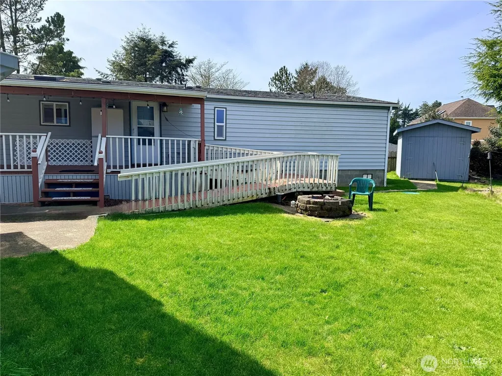 31308 N Place Ocean Park WA 98640