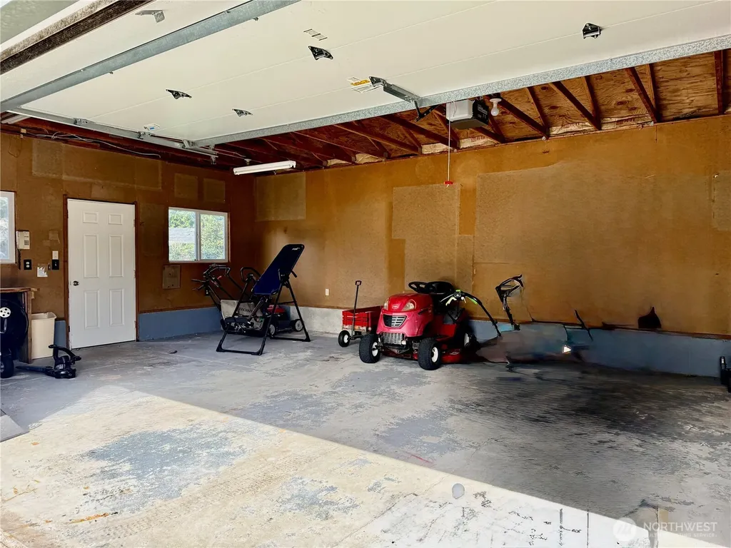 31308 N Place Ocean Park WA 98640