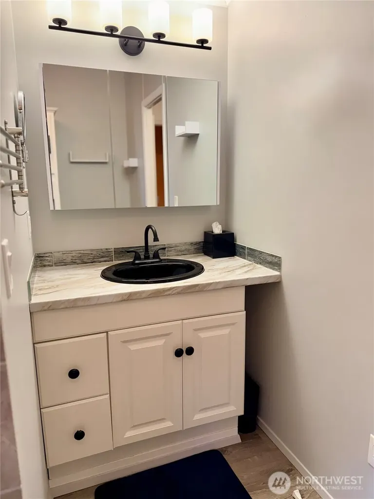 31308 N Place Ocean Park WA 98640