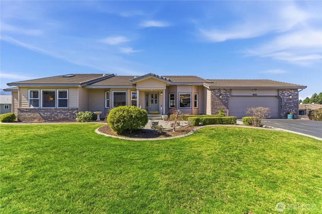 1380 Eastmont Avenue East Wenatchee WA 98802