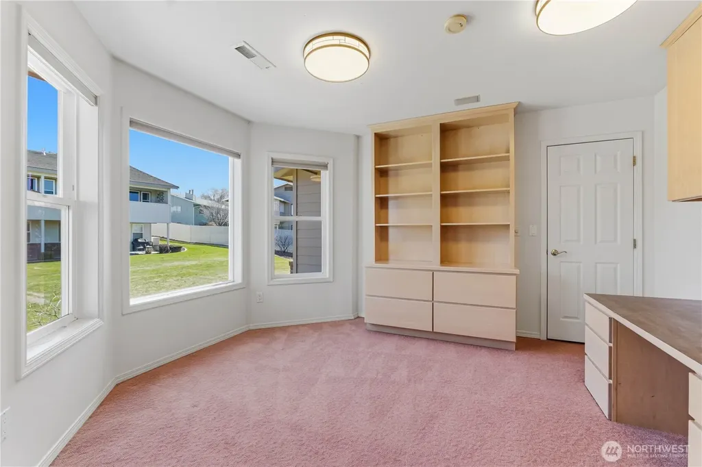 1380 Eastmont Avenue East Wenatchee WA 98802