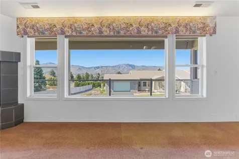 1380 Eastmont Avenue East Wenatchee WA 98802