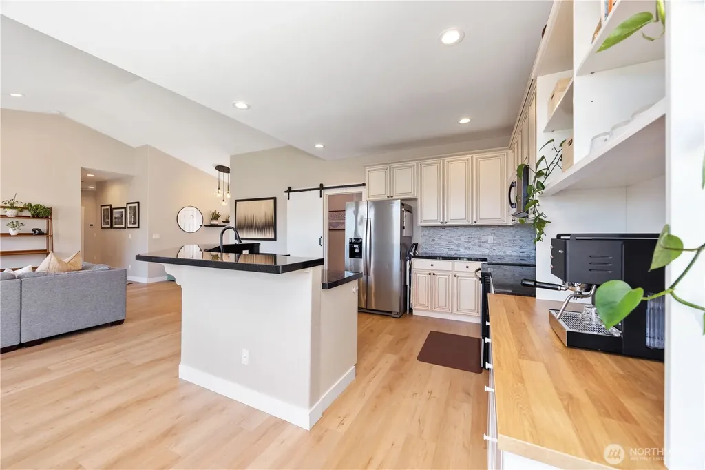 452 Spring View Place Chelan WA 98816
