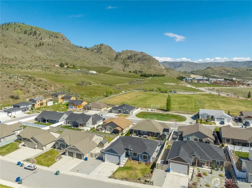 452 Spring View Place Chelan WA 98816
