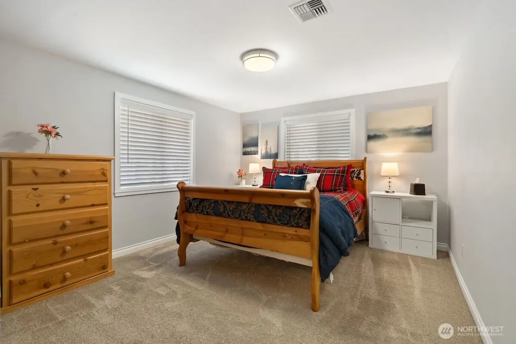 560 Mountain Trail Road Brinnon WA 98320