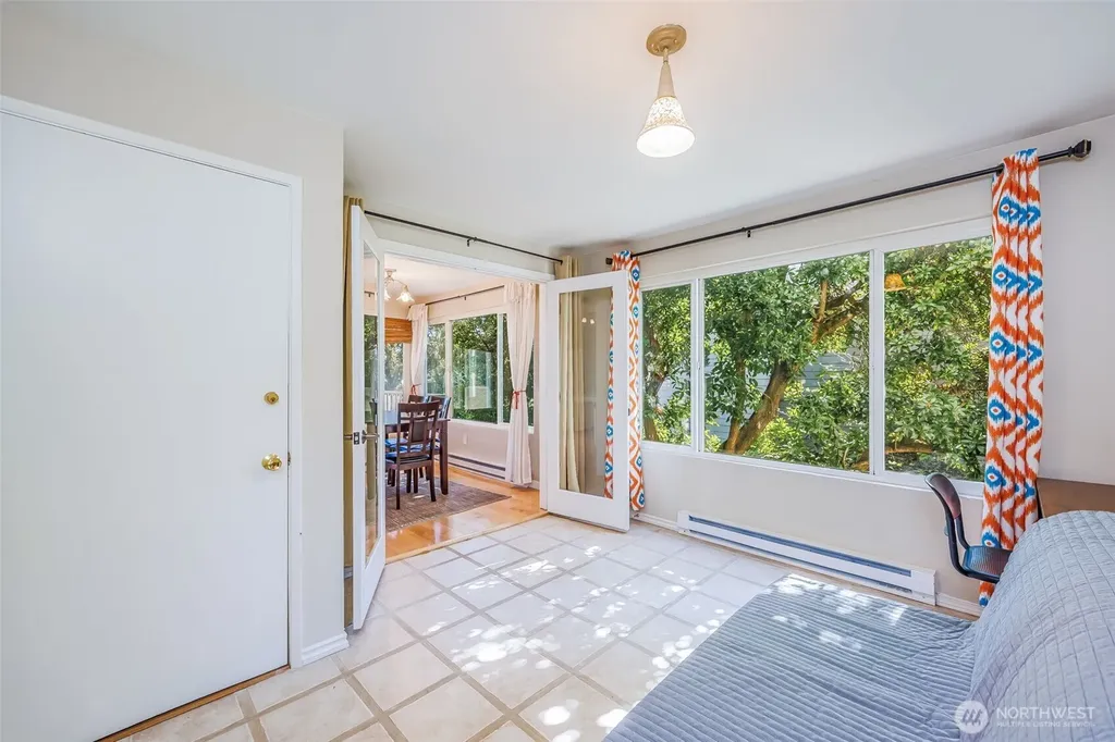 1214 Taylor Avenue N Seattle WA 98109