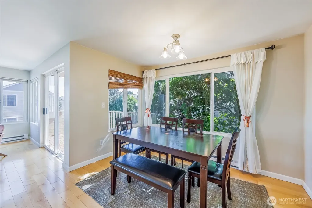1214 Taylor Avenue N Seattle WA 98109