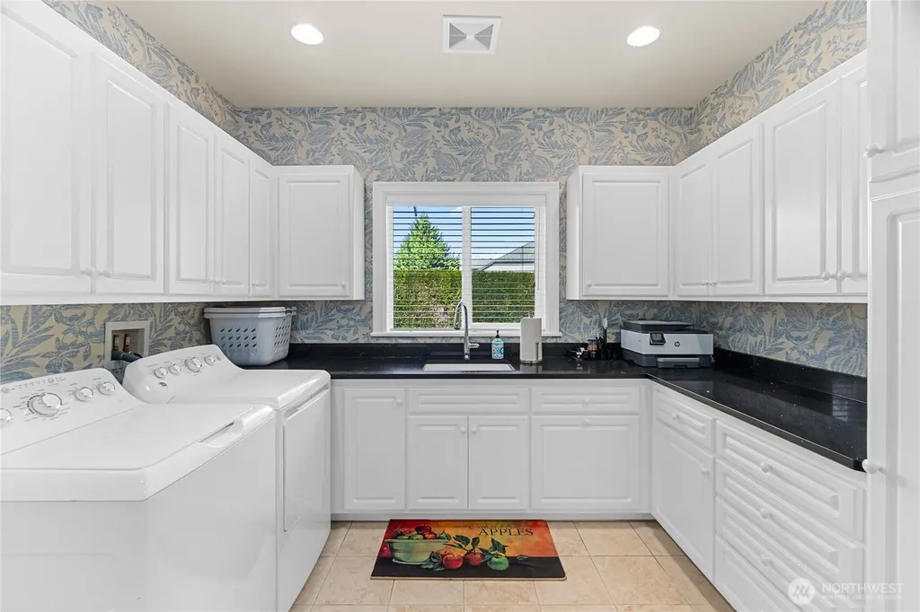 3728 Kinsale Lane SE Olympia WA 98501