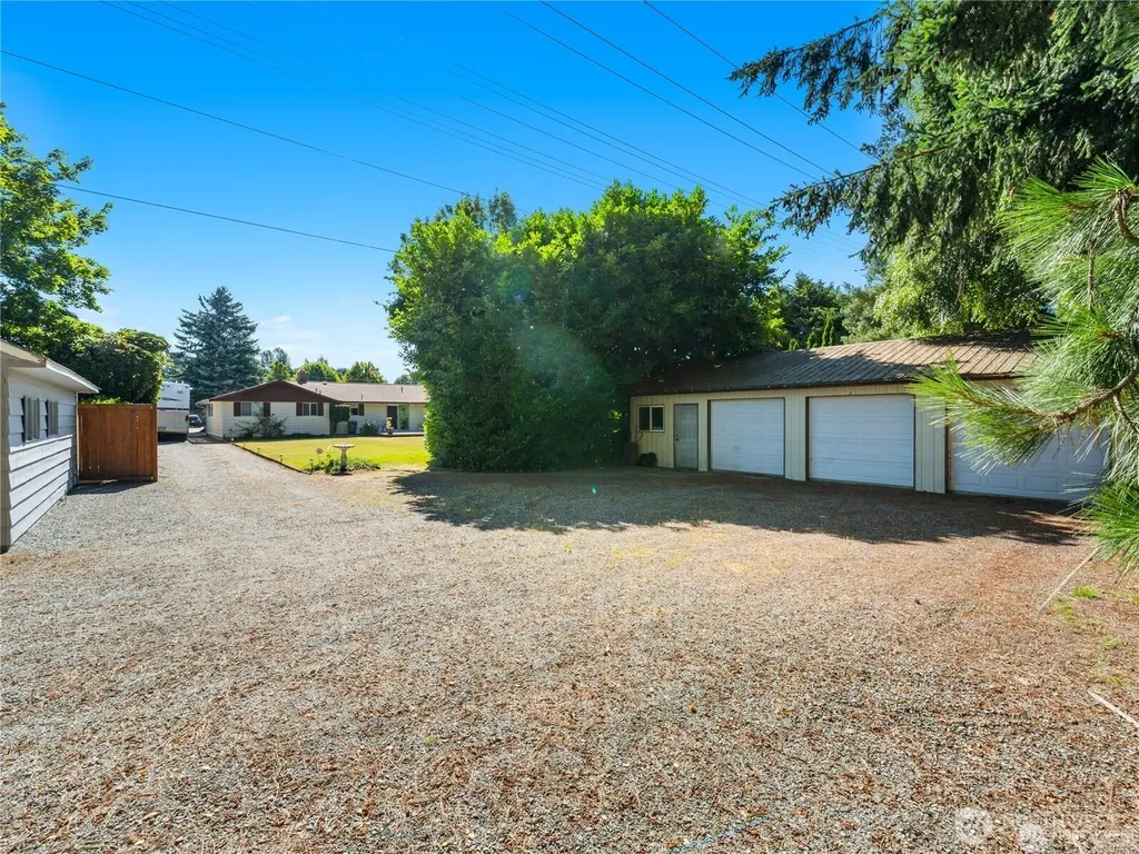1205 S Walnut Street Burlington WA 98233