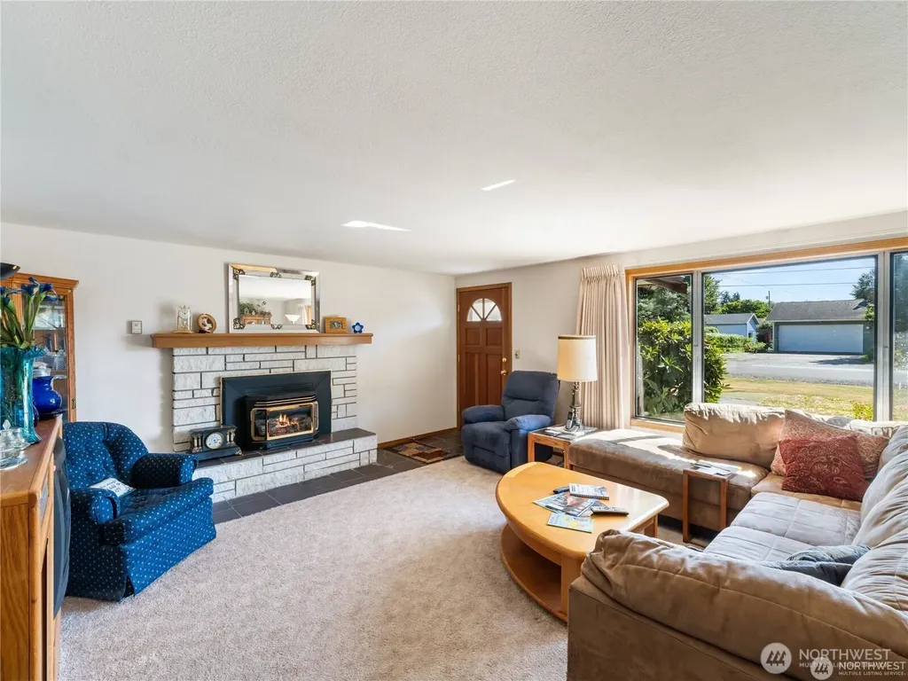 1205 S Walnut Street Burlington WA 98233