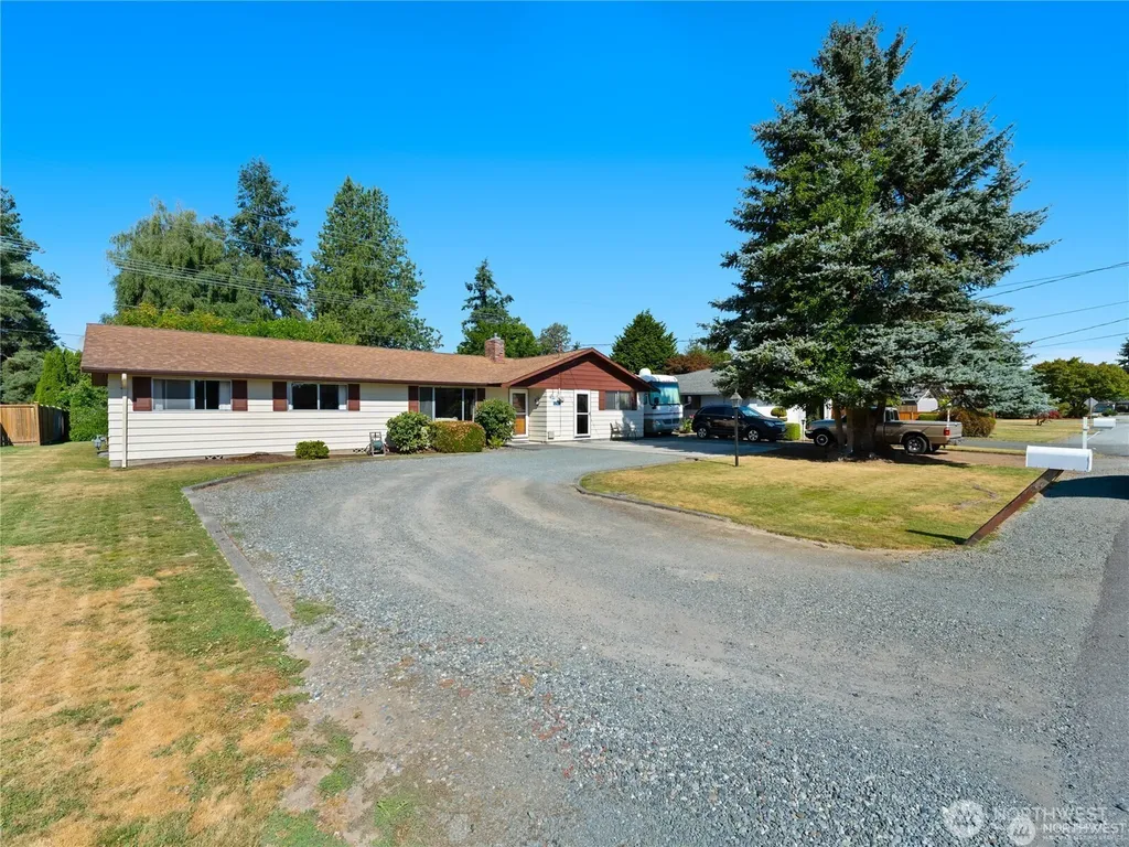 1205 S Walnut Street Burlington WA 98233