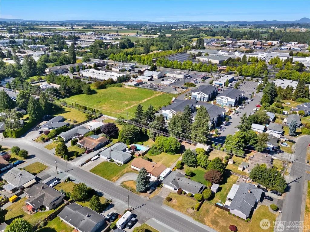 1205 S Walnut Street Burlington WA 98233