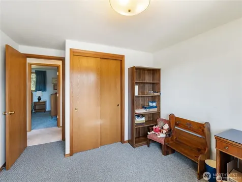 1205 S Walnut Street Burlington WA 98233