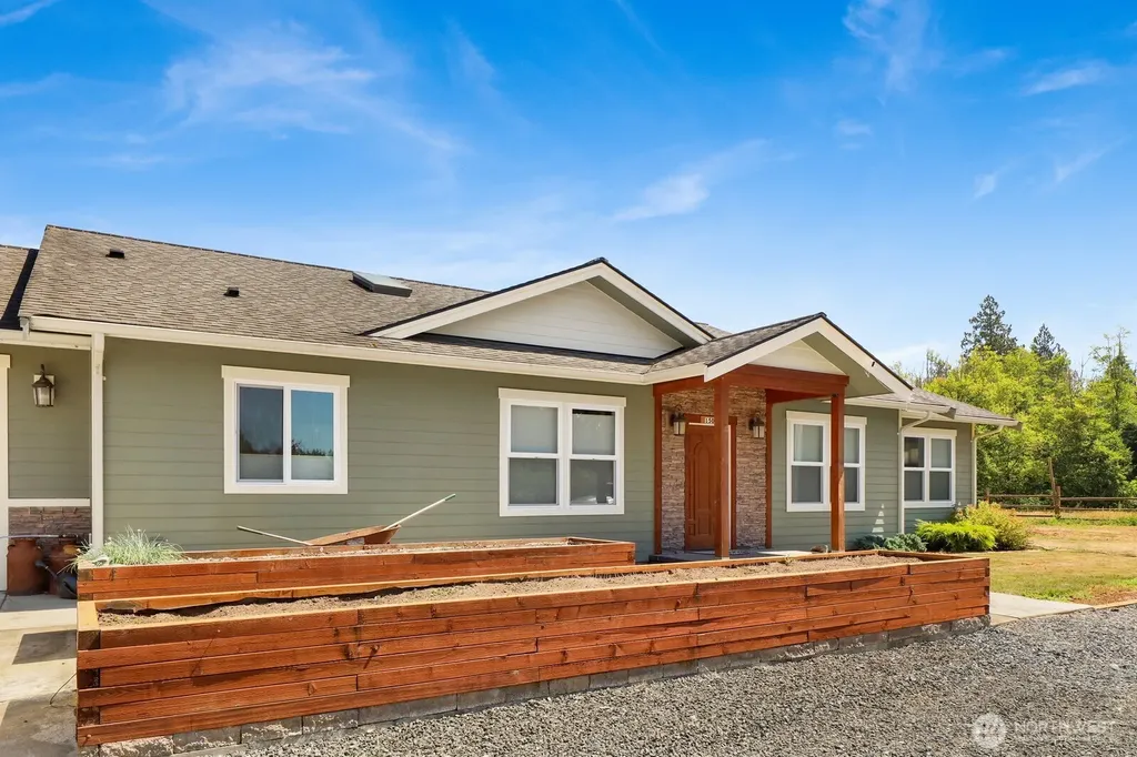 1505 Falcon Lane Ferndale WA 98248