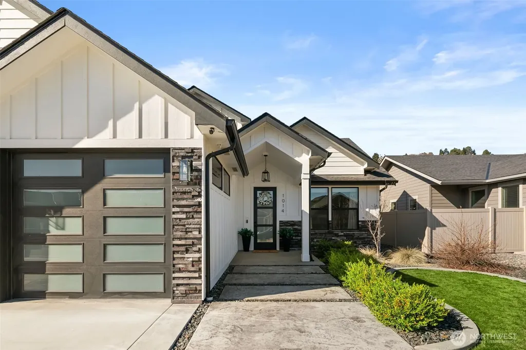 1014 Racine Springs Drive Wenatchee WA 98801