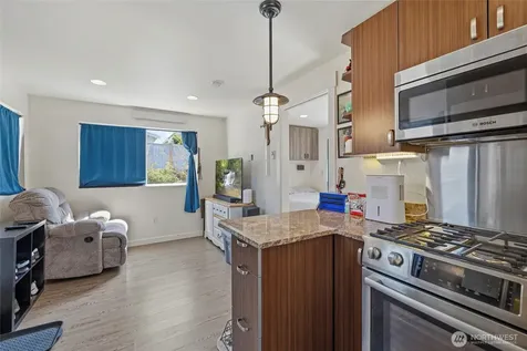 1320 S 12th Street Mount Vernon WA 98273