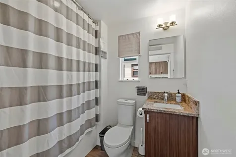 1320 S 12th Street Mount Vernon WA 98273