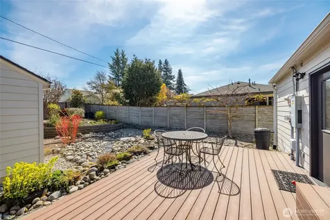 1320 S 12th Street Mount Vernon WA 98273