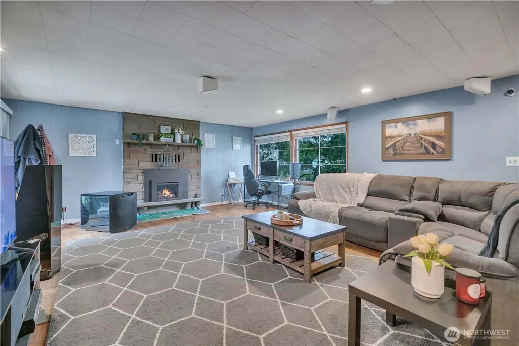 4602 S 122nd Street Tukwila WA 98178