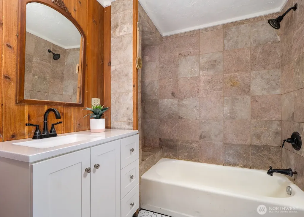 789 Marshall Road Sequim WA 98382