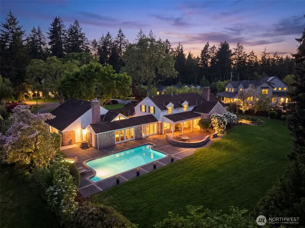 11309 Clovercrest Drive SW Lakewood WA 98499