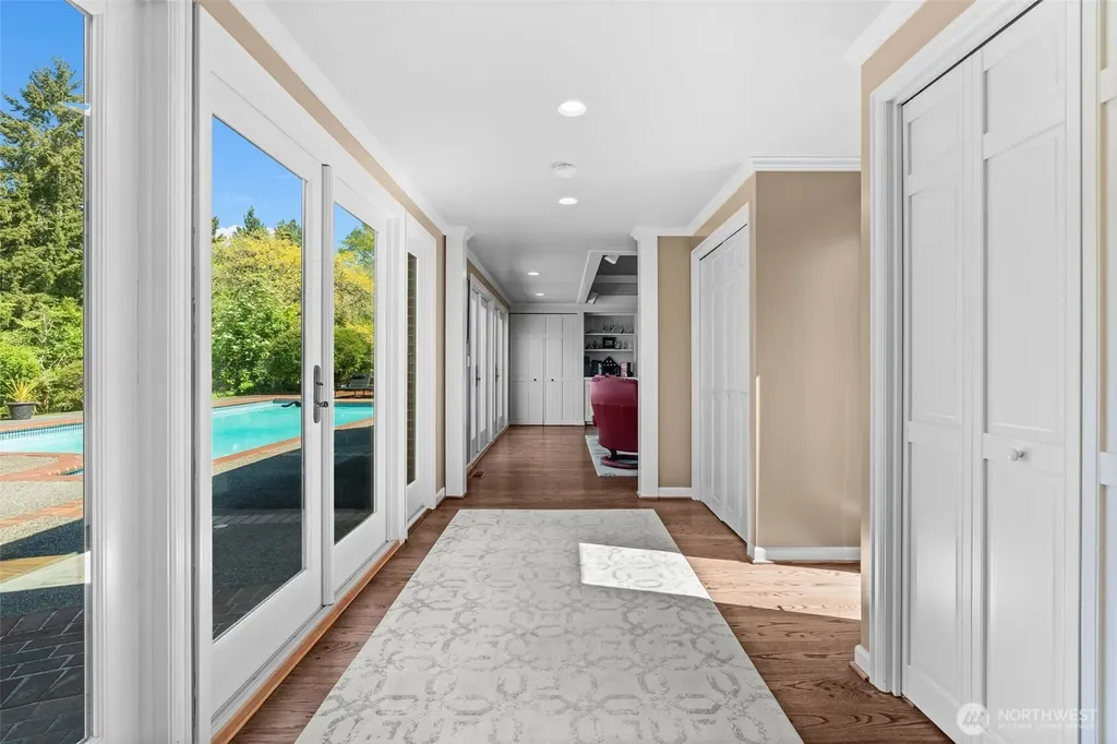 11309 Clovercrest Drive SW Lakewood WA 98499