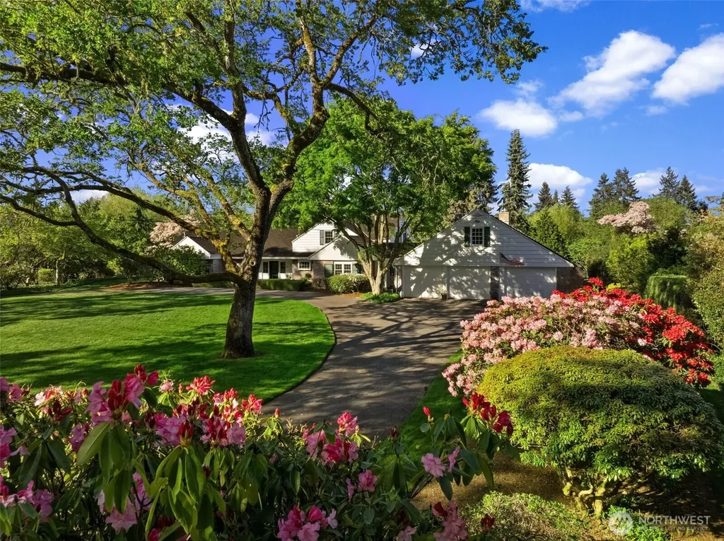 11309 Clovercrest Drive SW Lakewood WA 98499