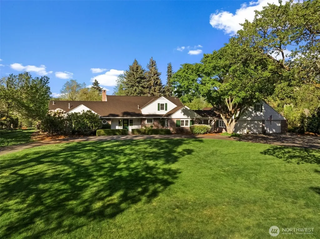 11309 Clovercrest Drive SW Lakewood WA 98499