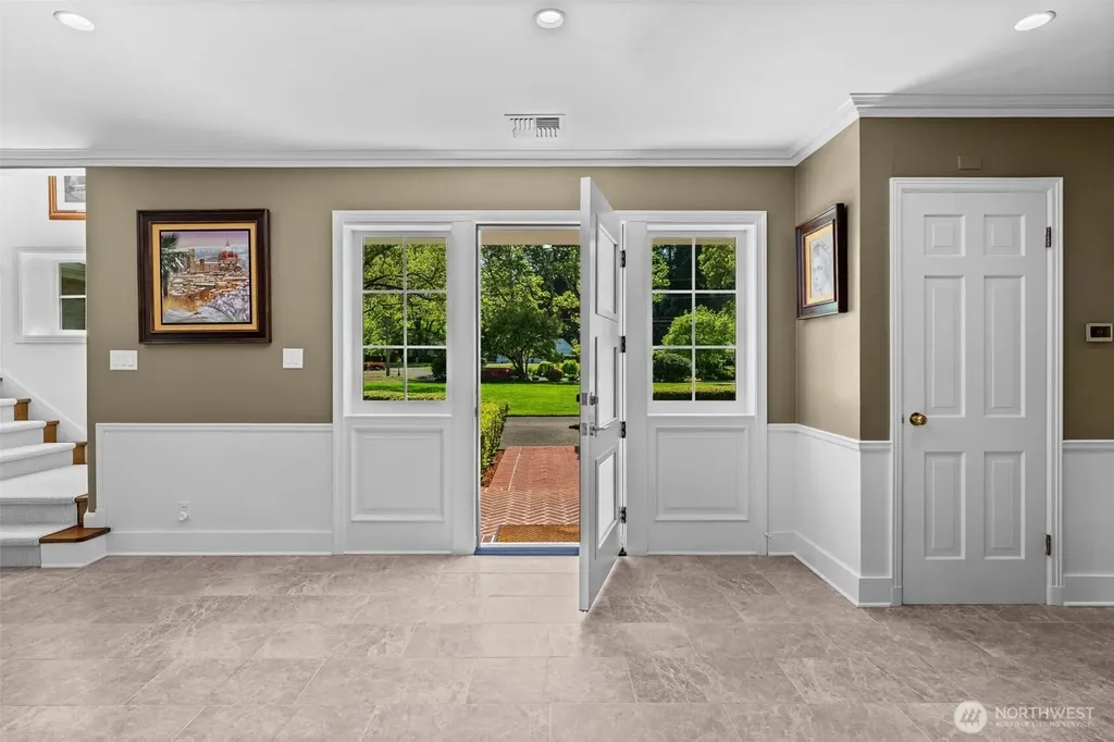 11309 Clovercrest Drive SW Lakewood WA 98499