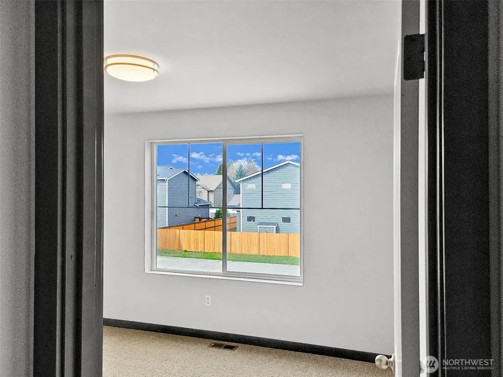 511 Debbie Drive Sedro Woolley WA 98284
