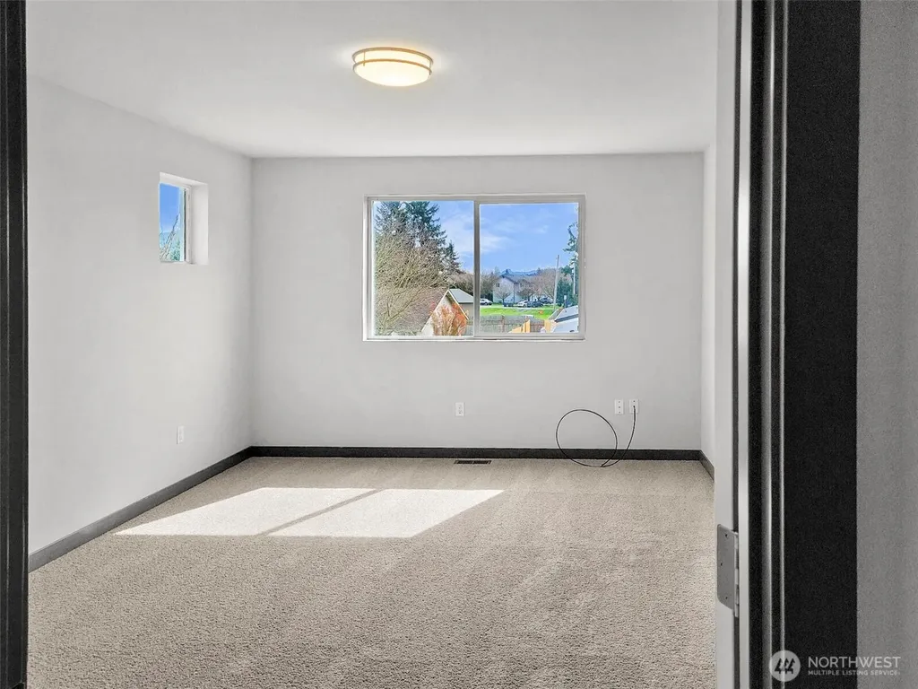 511 Debbie Drive Sedro Woolley WA 98284