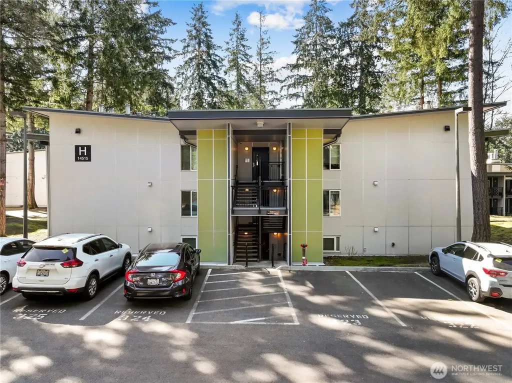 14515 NE 32nd Street Bellevue WA 98007