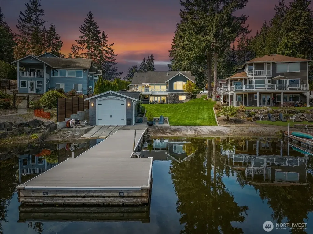4022 Long Lake Drive SE Lacey WA 98503