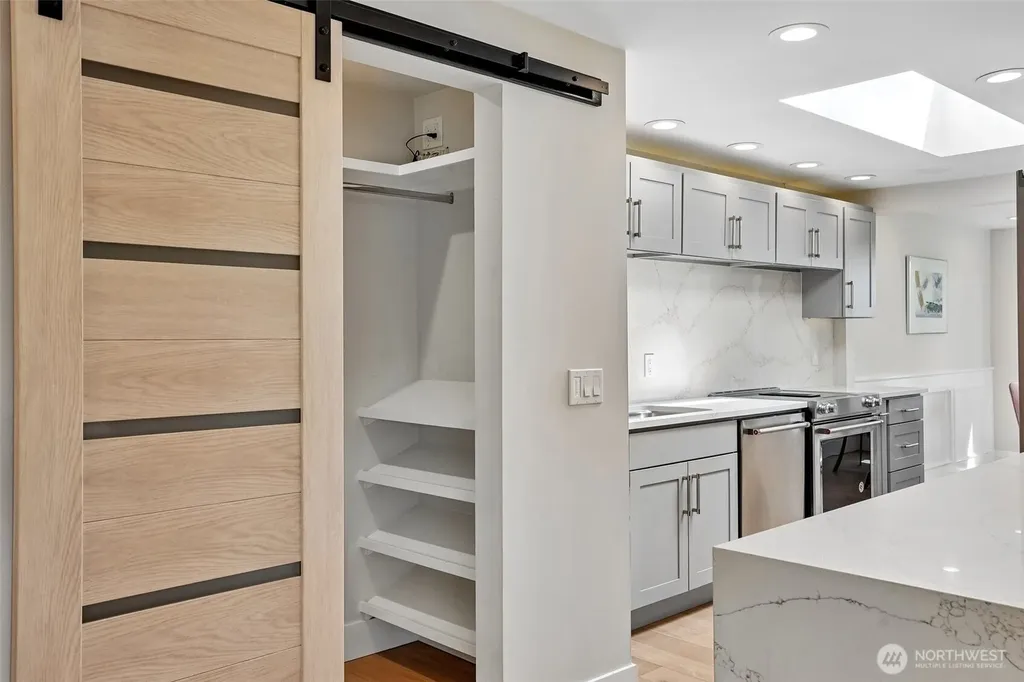 2134 Waverly Place N Seattle WA 98109