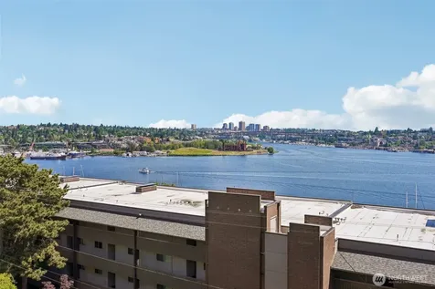 2134 Waverly Place N Seattle WA 98109