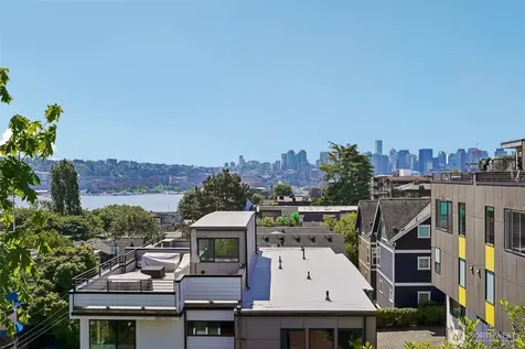 2134 Waverly Place N Seattle WA 98109