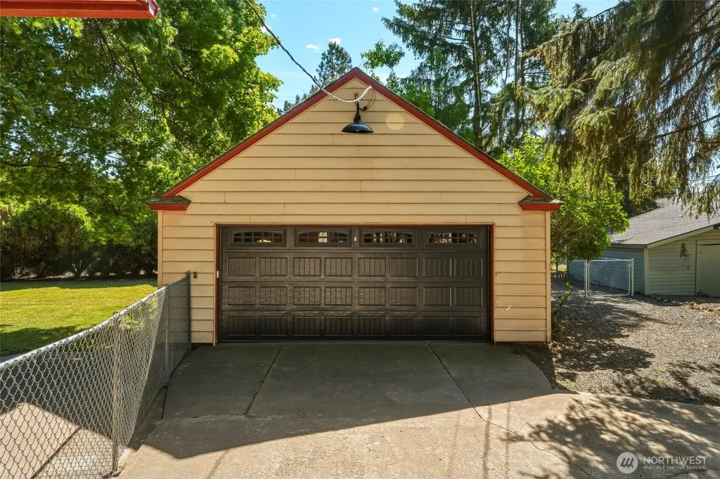 317 Main Street Waitsburg WA 99361