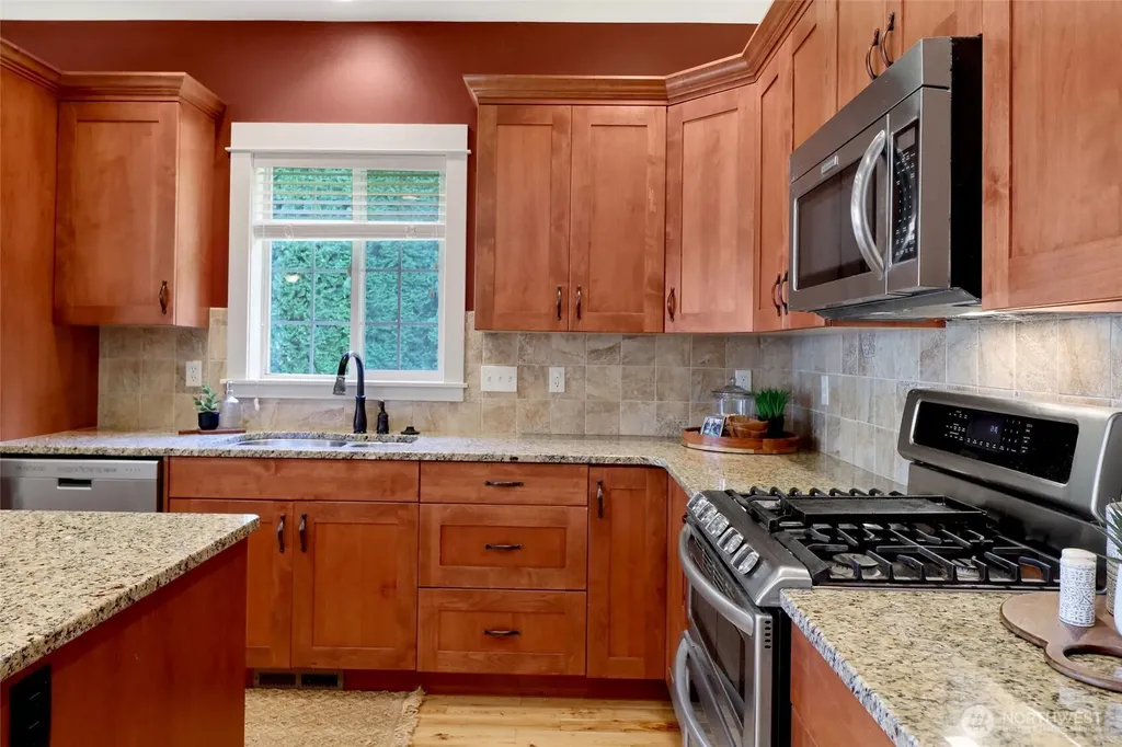 1534 Scenic Place Lynden WA 98264