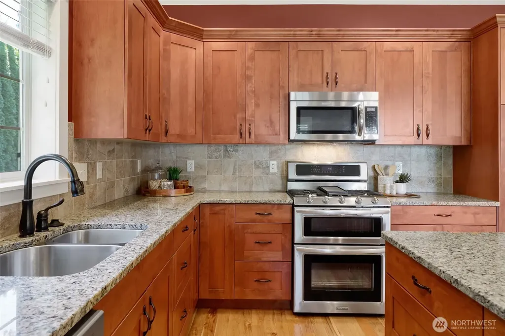 1534 Scenic Place Lynden WA 98264