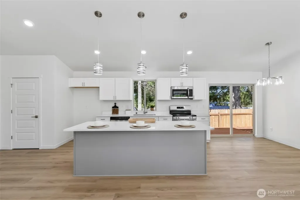 5 Endor Heights Court Vader WA 98593
