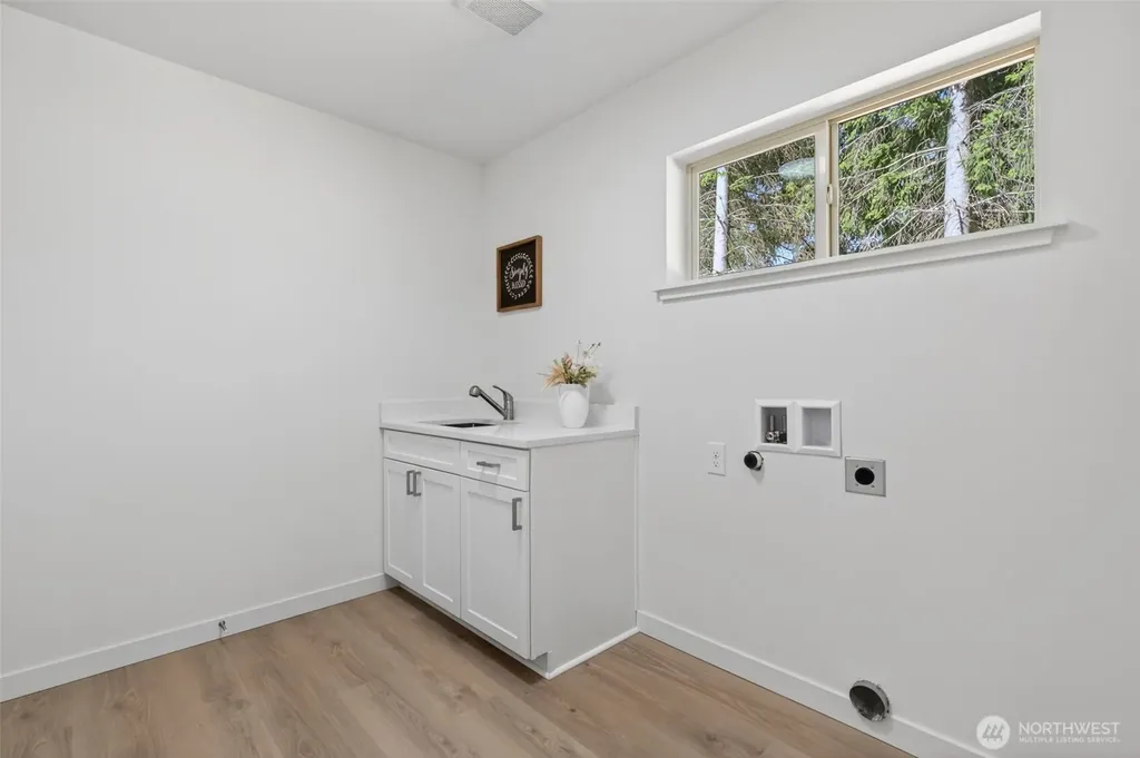 5 Endor Heights Court Vader WA 98593