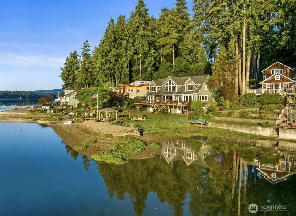 3534 Gravelly Beach Loop NW Olympia WA 98502