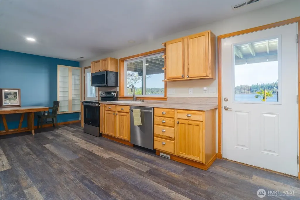 3534 Gravelly Beach Loop NW Olympia WA 98502